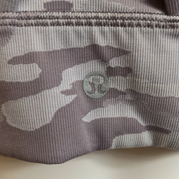 lululemon Energy Longline Bra Medium Support size 10 - Picture 4 of 5